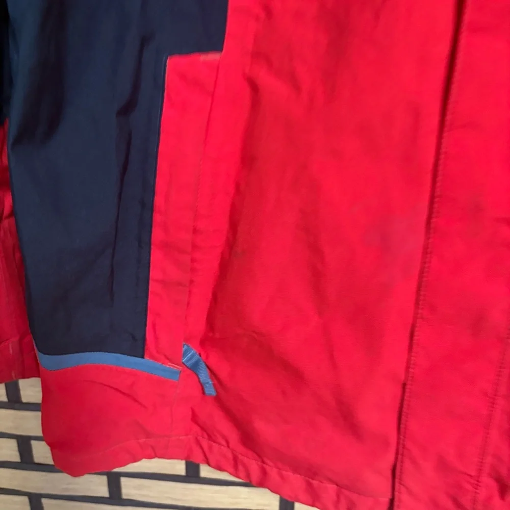 The‎ North Face Red Hyvent Jacket Boys Size XL (18/20)